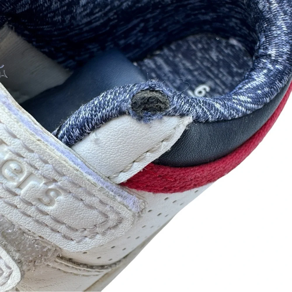Carters double velcro